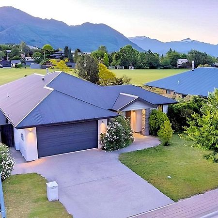 Wanaka Holiday Home Exterior photo